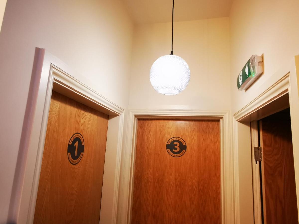 The Balerno * EDI